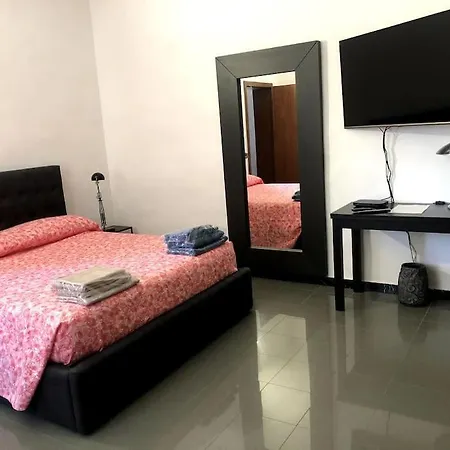 Barolo House * Bologne